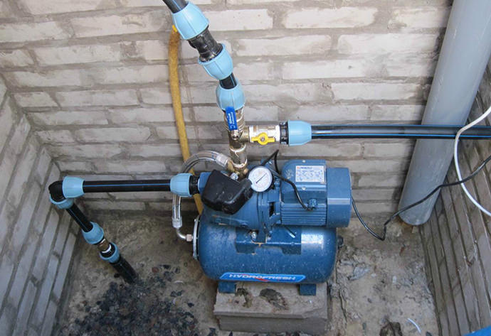 Zásobování vodou doma ze studny: pravidla a nuance